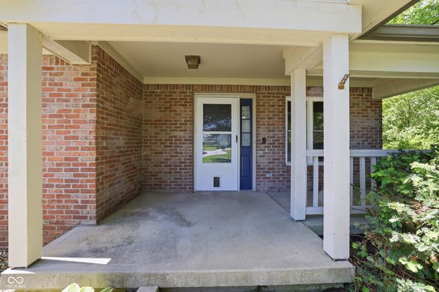 1161 W Willow Run Court, Mooresville, IN 46158