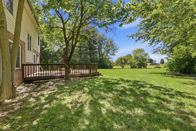 1161 W Willow Run Court, Mooresville, IN 46158