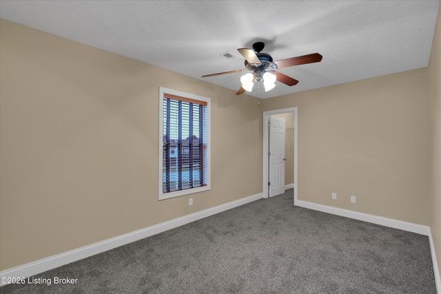 500 Concord Grape Way, Vine Grove, KY 40175