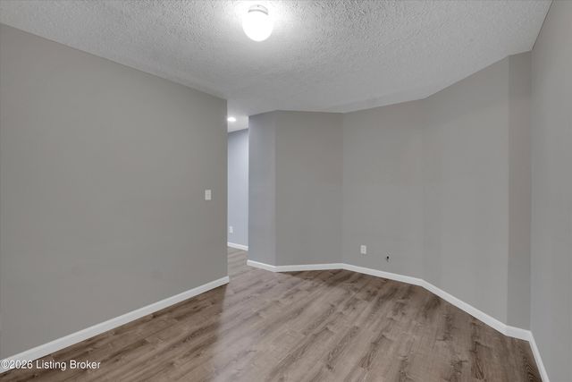 500 Concord Grape Way, Vine Grove, KY 40175