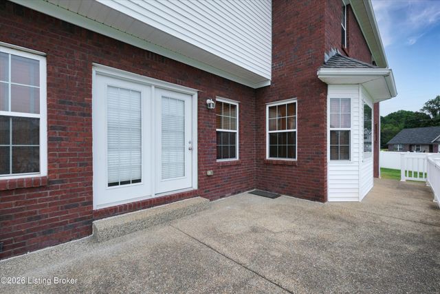 500 Concord Grape Way, Vine Grove, KY 40175
