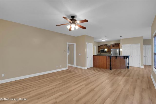 500 Concord Grape Way, Vine Grove, KY 40175