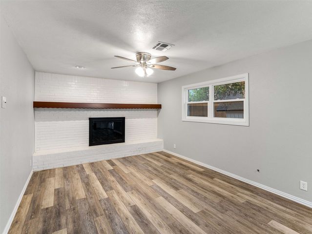 1200 Walker Drive, Hurst, TX 76053