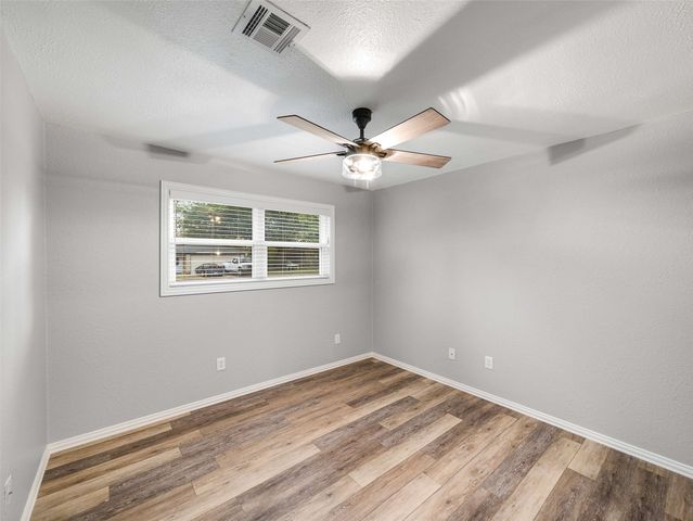 1200 Walker Drive, Hurst, TX 76053