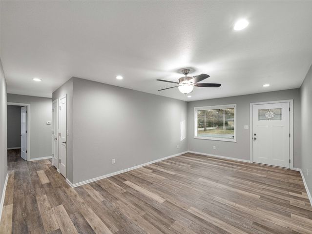 1200 Walker Drive, Hurst, TX 76053