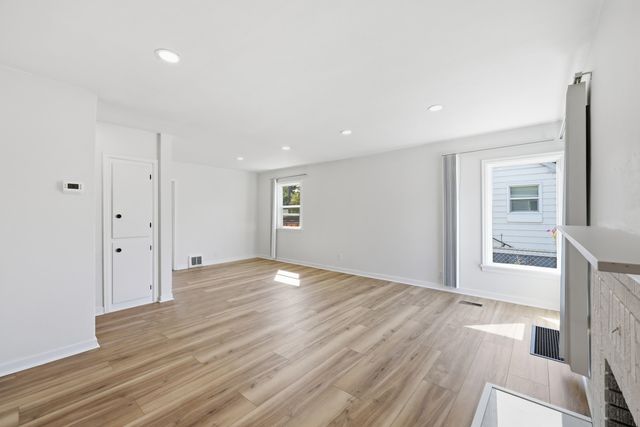 120 E Hoffman Ave, Spokane, WA 99208