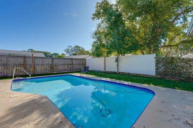 2107 GROVE VALLEY, Palm Harbor, FL 34683