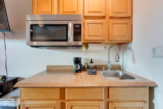 2107 GROVE VALLEY, Palm Harbor, FL 34683