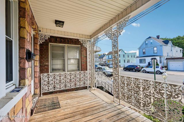 194 Lewis Street, Perth Amboy, NJ 08862