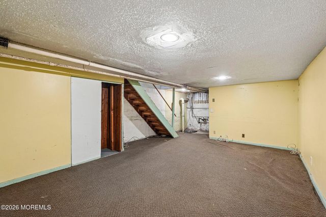 194 Lewis Street, Perth Amboy, NJ 08862