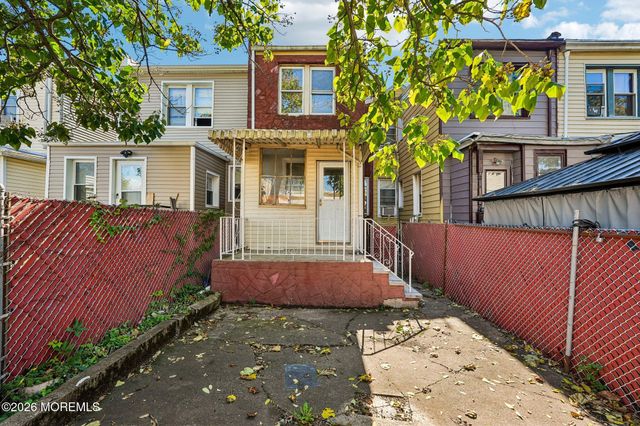 194 Lewis Street, Perth Amboy, NJ 08862