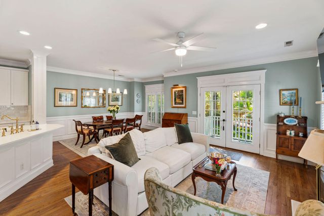 1093 Mathis Ferry Road, Mount Pleasant, SC 29464