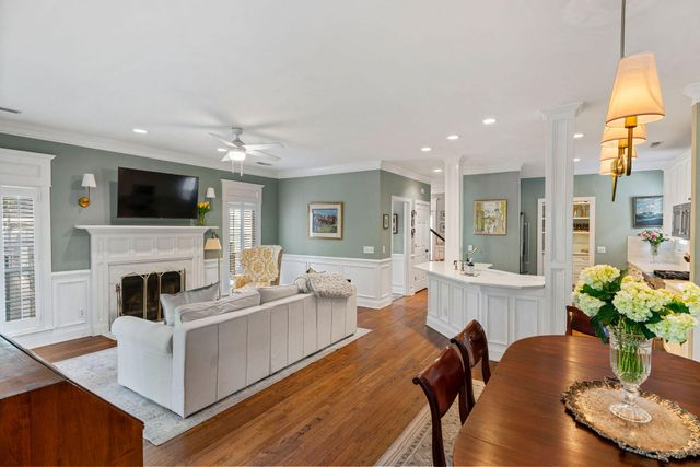 1093 Mathis Ferry Road, Mount Pleasant, SC 29464