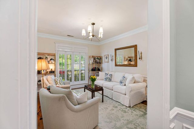 1093 Mathis Ferry Road, Mount Pleasant, SC 29464
