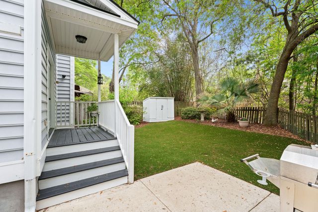 1093 Mathis Ferry Road, Mount Pleasant, SC 29464