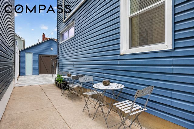 68-10 Caldwell Avenue, New York City, NY 11378