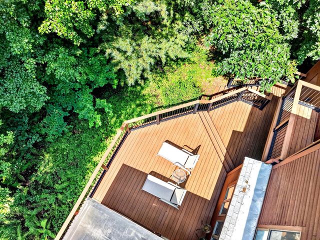 26 Old Stagecoach Rd, Bedford, MA 01730