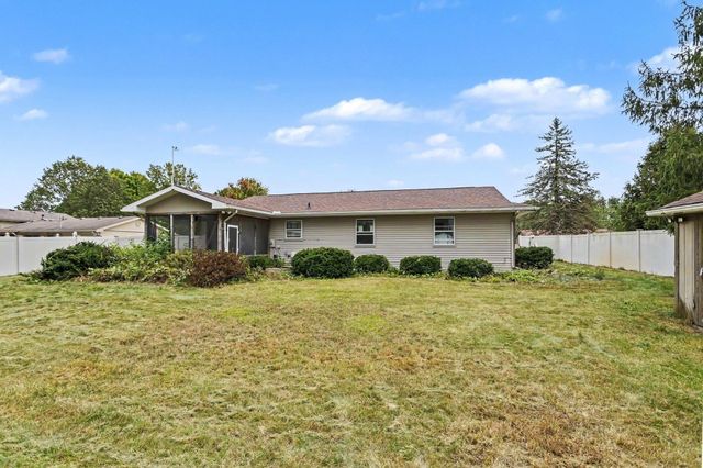 59141 Peppermint Drive, Elkhart, IN 46517