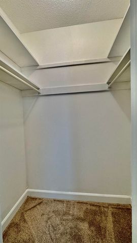 5718 Quince Rd Apt 10, Memphis, TN 38119