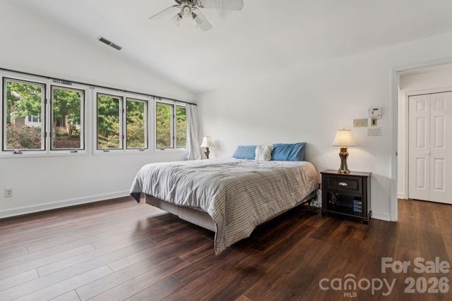 26049 Neptunes Landing, Tega Cay, SC 29708