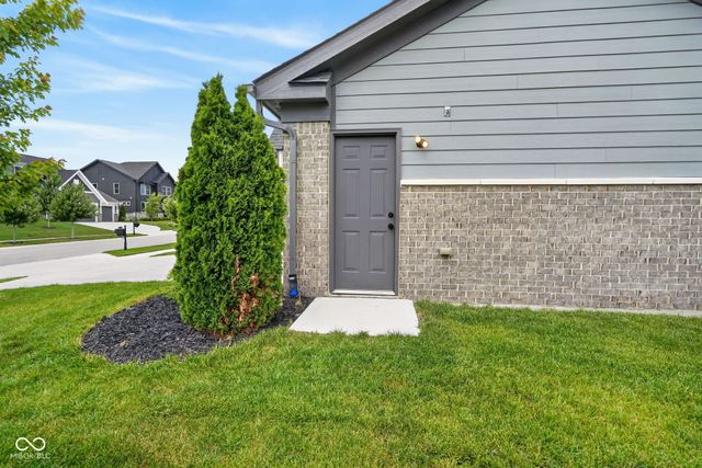 19967 Chatham Green Drive, Westfield, IN 46074