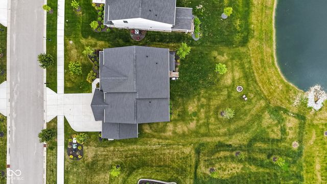 19967 Chatham Green Drive, Westfield, IN 46074