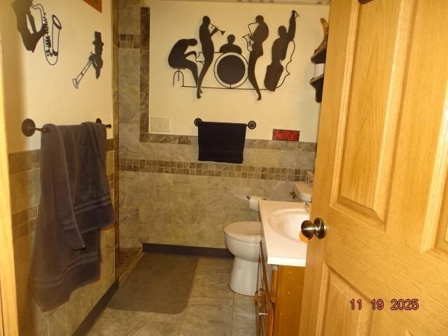 2739 W White Tail Lane, Montello, WI 53949