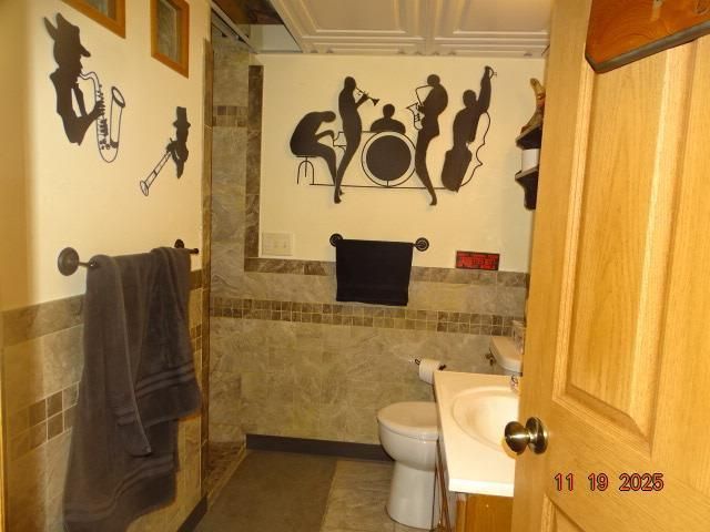 2739 W White Tail Lane, Montello, WI 53949