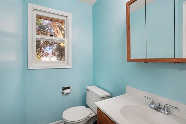 5800 Newhaven Drive, Portage, MI 49024