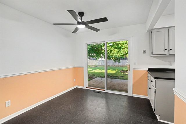 5800 Newhaven Drive, Portage, MI 49024