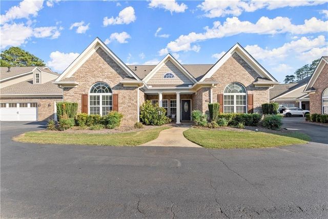 945 Savannah Commons NE Drive 1, Kennesaw, GA 30144
