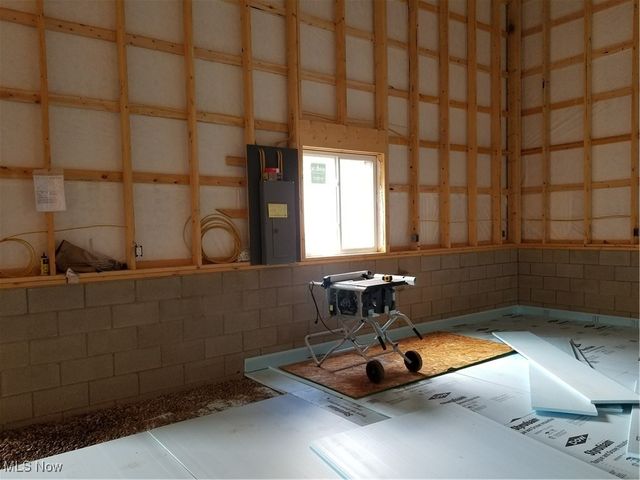 425-427 W Main Street, Dalton, OH 44618