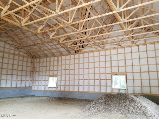 425-427 W Main Street, Dalton, OH 44618