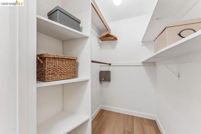 322 Hanover Ave 212, Oakland, CA 94606