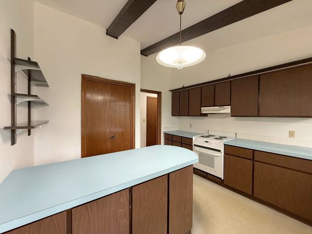 2957 10th Street, East Moline, IL 61244