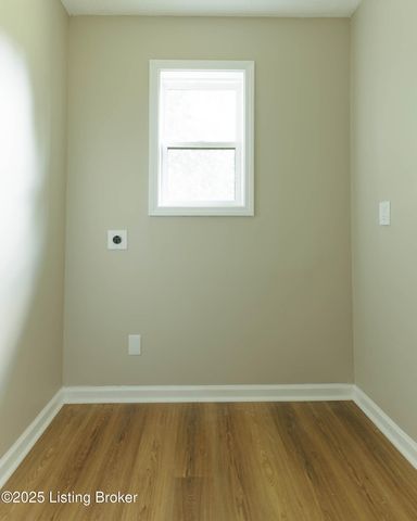 71 Zelkova Dr, Shelbyville, KY 40065