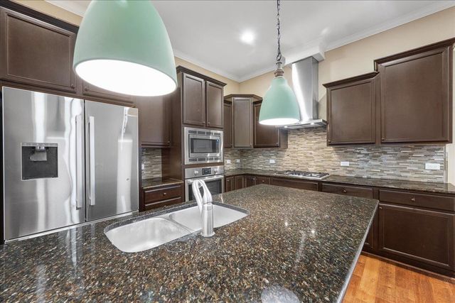 1009 Highknoll LN, Georgetown, TX 78628