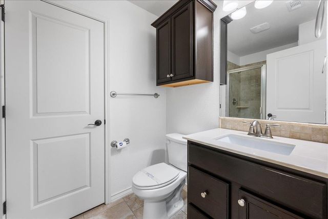 1009 Highknoll LN, Georgetown, TX 78628