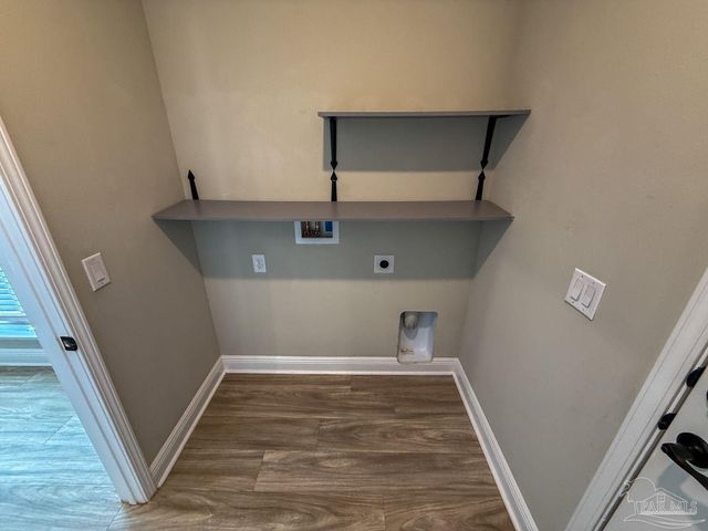 3916 Fielding Ct, Pace, FL 32571