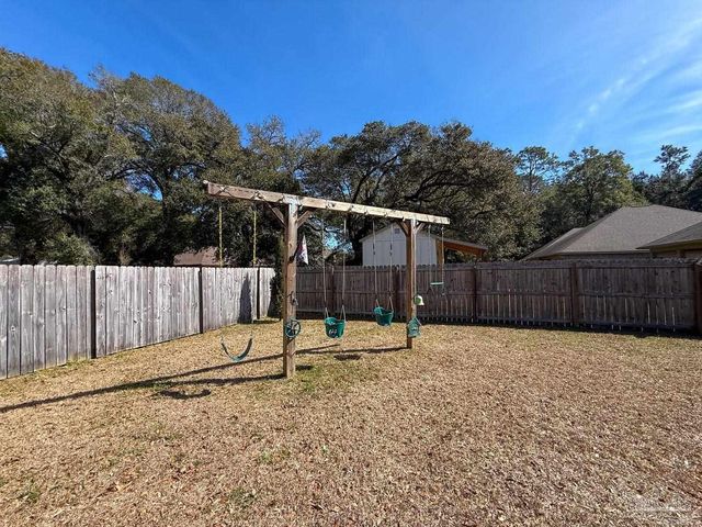 3916 Fielding Ct, Pace, FL 32571