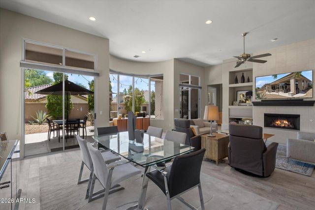 8273 E HOVERLAND Road, Scottsdale, AZ 85255
