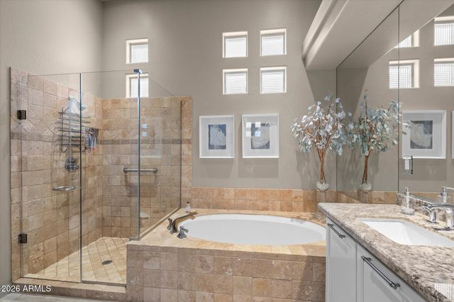 8273 E HOVERLAND Road, Scottsdale, AZ 85255