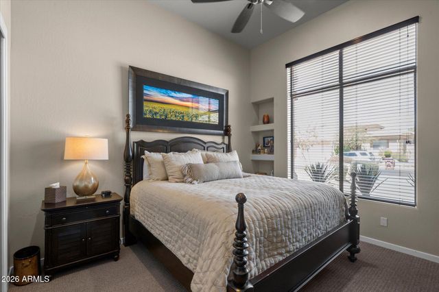 8273 E HOVERLAND Road, Scottsdale, AZ 85255