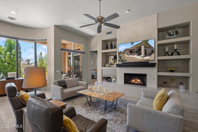 8273 E HOVERLAND Road, Scottsdale, AZ 85255