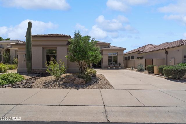 8273 E HOVERLAND Road, Scottsdale, AZ 85255