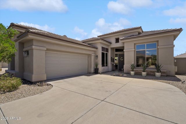 8273 E HOVERLAND Road, Scottsdale, AZ 85255