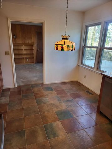 536 Kerry Lake DR, Newport News, VA 23602