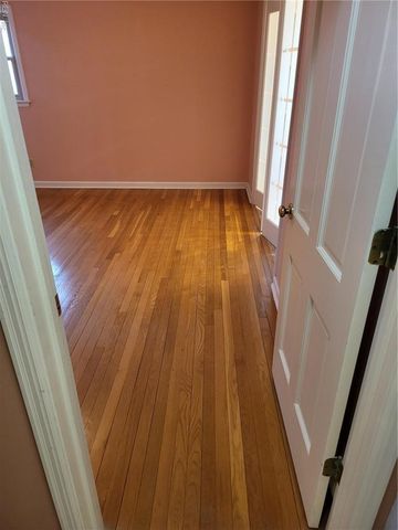 536 Kerry Lake DR, Newport News, VA 23602