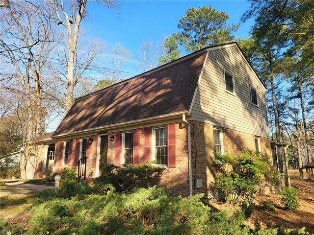 536 Kerry Lake DR, Newport News, VA 23602