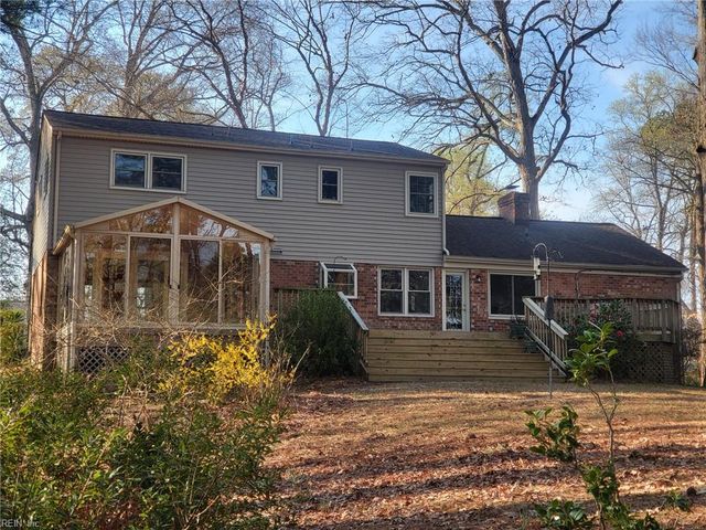 536 Kerry Lake DR, Newport News, VA 23602